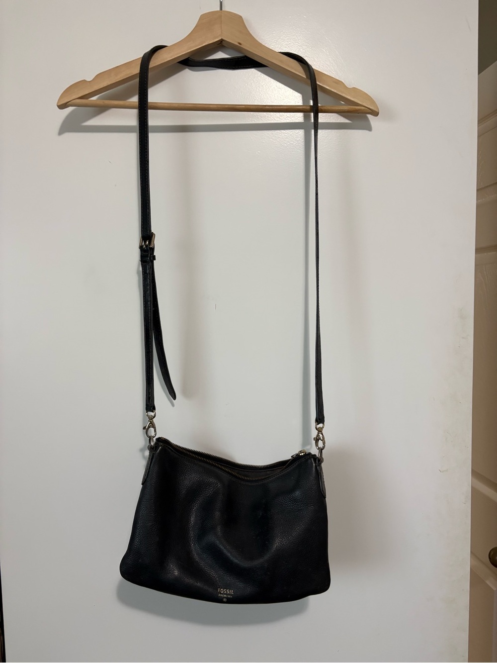Fossil Black Pebbled Leather Crossbody Bag